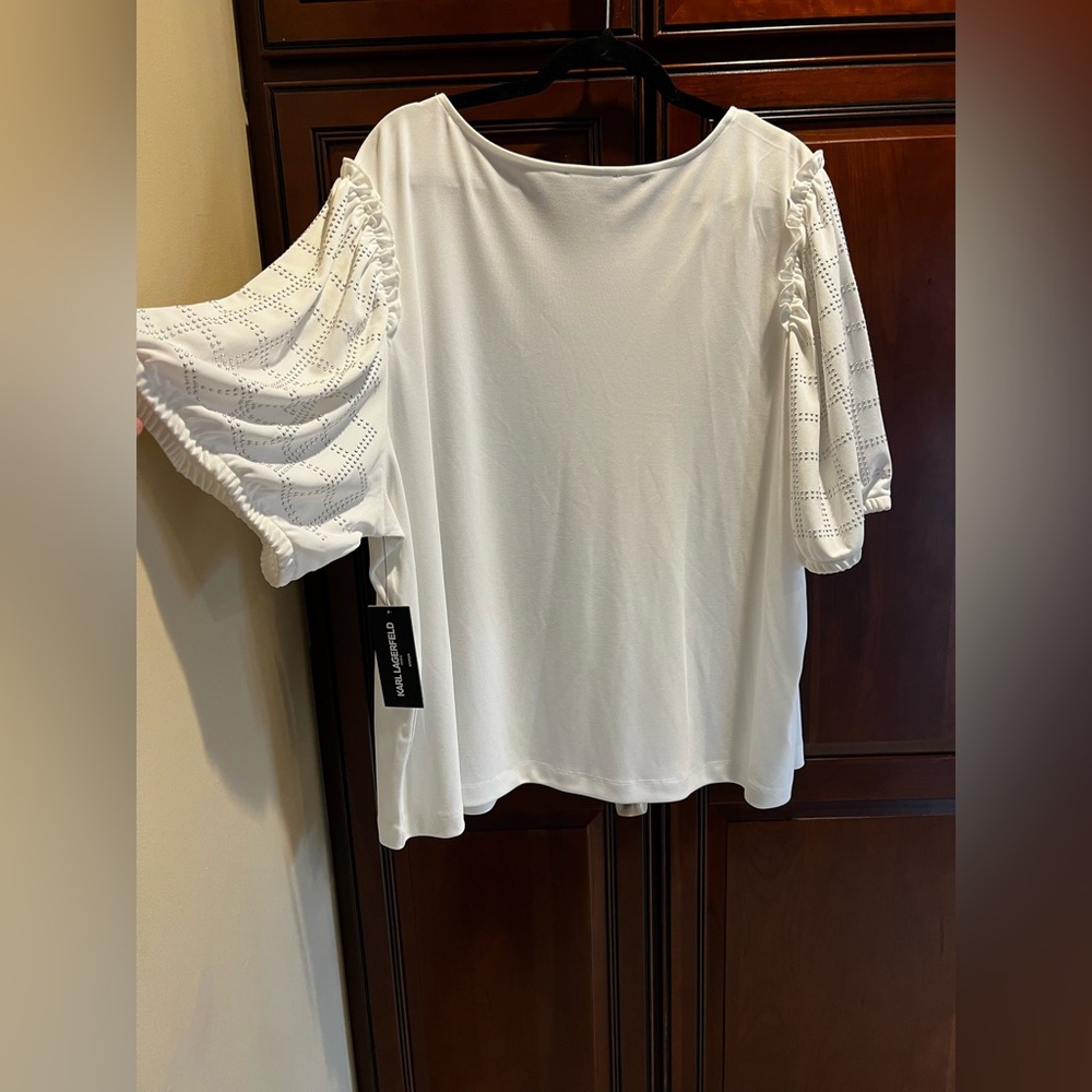 NWT KARL LAGERFELD Embellished Puff-Sleeve Top Plus Size - 3X - Picture 8 of 10